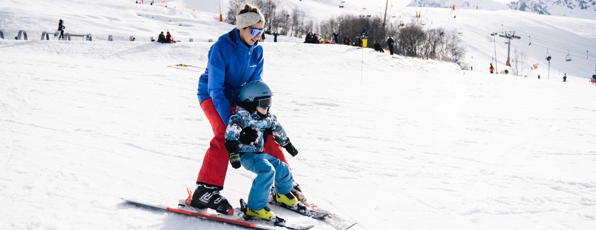Découvrez les meilleures stations ski pour débutants Hiver 2025